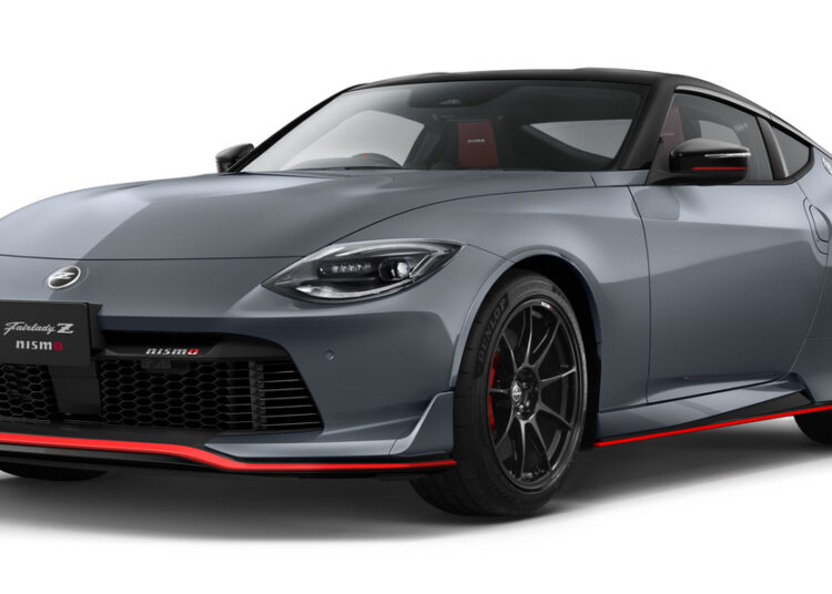 Fairlady Z y NISMO elevan la emoción en el Salón del Automóvil de Tokio