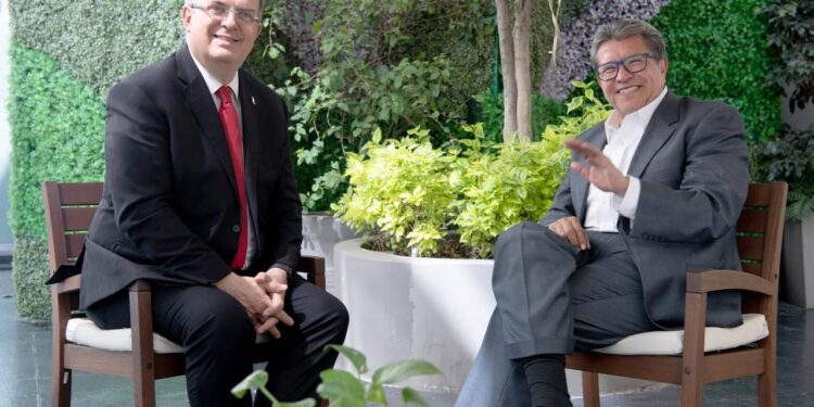 Marcelo Ebrard y Ricardo Monreal, se reúnen en el Senado