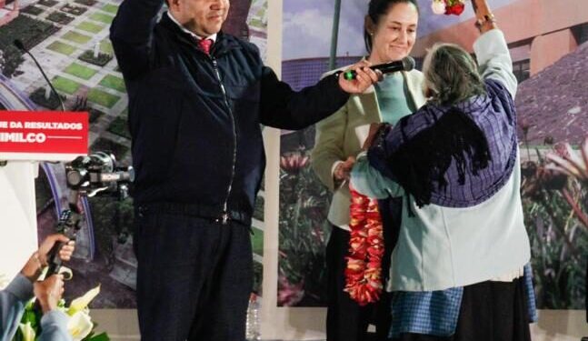 José Carlos Acosta recibe a la Jefa de Gobierno en Xochimilco