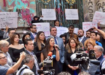 Panistas rechazan aprobación de “Ley Godoy”