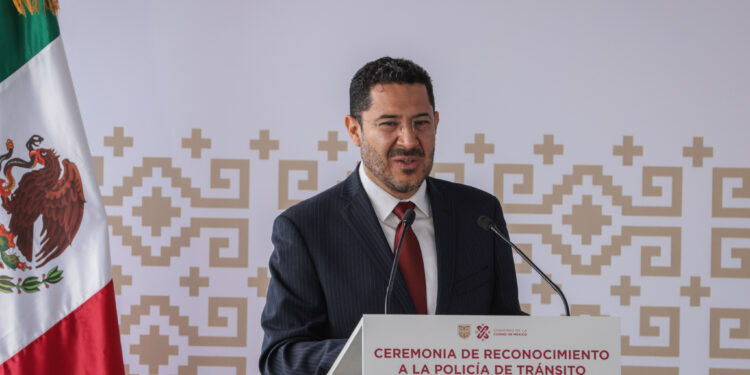 El que la hace, la paga, Batres a los delincuentes