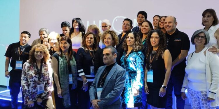 Kumon celebra con magno evento lanzamiento de Connect
