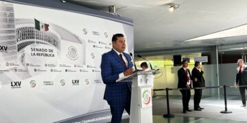 Alejandro Armenta se pronuncia a favor de los derechos laborales, "pero no del saqueo ni de los privilegios"