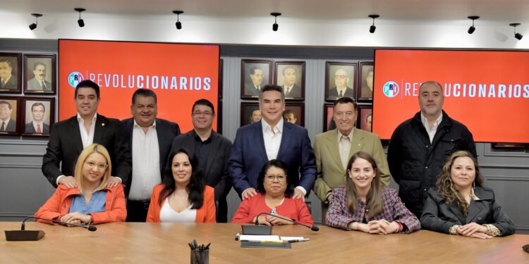 El PRI informó que votará en contra de la ratificación de Ernestina Godoy