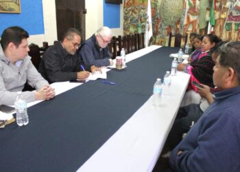 Avanza el diálogo  con comerciantes otomíes en Coyoacán