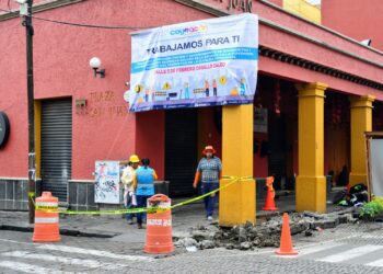 Rehabilitan banquetas del Centro Histórico de Coyoacán