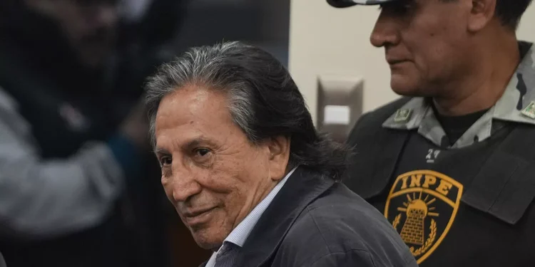 Alejandro Toledo, expresidente peruano, condenado a 20 años y medio de cárcel