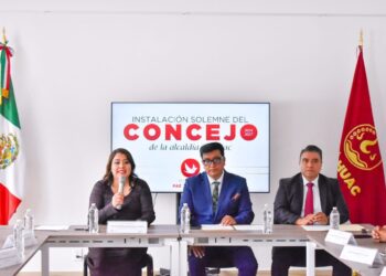 Alcaldesa de Tláhuac toma protesta al Tercer Concejo de la Alcaldía