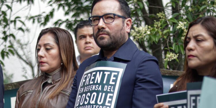 Instalarán "el muro de la vergüenza" para defender El Bosque de Chapultepec