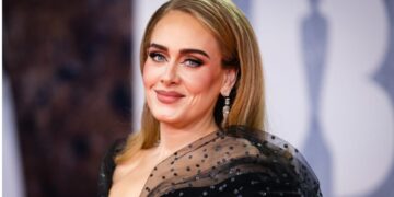 Adele anuncia pausa en su carrera