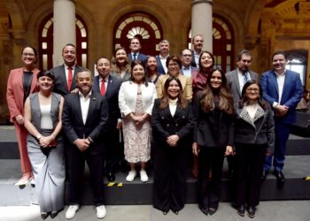 Lourdes Paz se  compromete a "solucionar los problemas" en Iztacalco