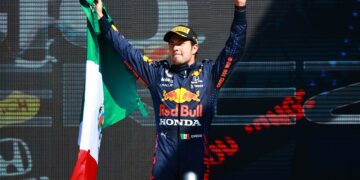 Checo Pérez regresa a México para la Feria Estatal León 2025