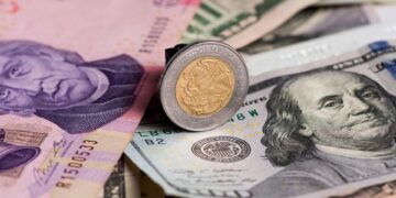 El Peso Mexicano Registra su Quinta Pérdida Consecutiva; Dólar Cotiza en $20.78