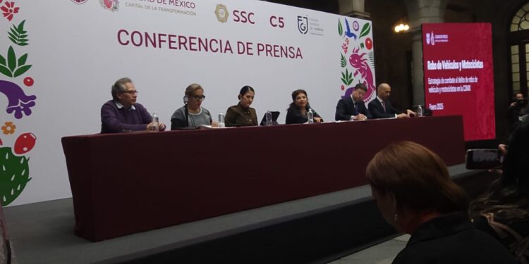 Van contra robo de vehículos y autopartes en la CDMX