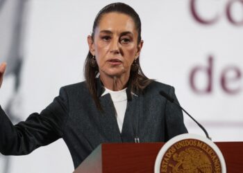 Sheinbaum se reúne en Palacio Nacional ante amenaza arancelaria de EE.UU.