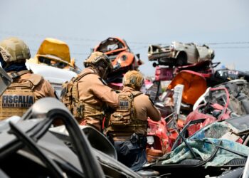 Incautan casi 3 mil toneladas de autopartes en CDMX y Edomex