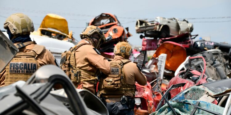 Incautan casi 3 mil toneladas de autopartes en CDMX y Edomex