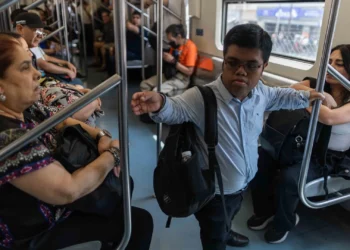 Congreso CDMX pide infraestructura para personas de talla baja