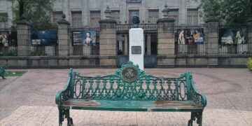 Retiran estatuas de Fidel Castro y el Che Guevara en Cuauhtémoc por solicitud ciudadana, afirma diputada del PAN