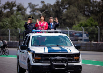 ¡Los Ojos de la Capital!