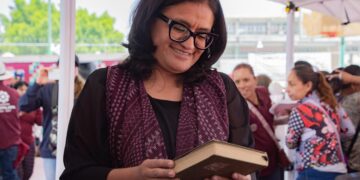 Alavez se cuelga medallas ajenas y abandona a Morena en Iztapalapa