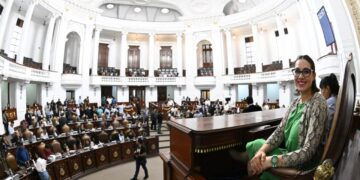 Aprueban reforma judicial en fast track y sin reglas claras