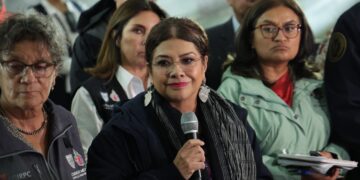 ¡Los Ojos de la Capital!