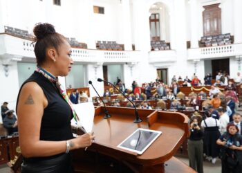 Niñez invisible crece entre rejas en México