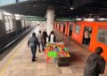Señalan posible red de control político del ambulantaje en el Metro tras operativo anunciado por Rubalcava en Línea B