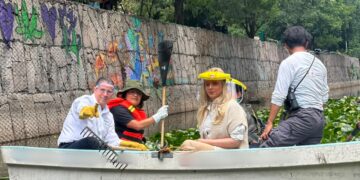 Encabezan alcaldes de Coyoacán e Iztapalapa, limpieza de Canal Nacional