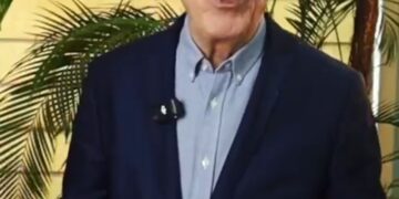 ¡Los Ojos de la Capital!