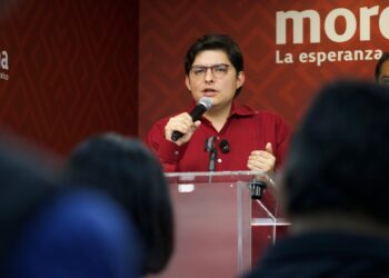 Morena abre dos frentes: violencia contra futbolistas y despojo en CDMX